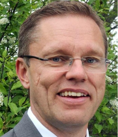 PeterL 380x440